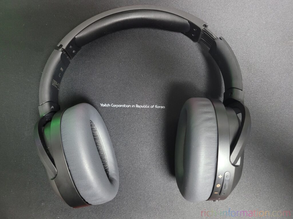 브리츠 BT4000 이어패드 교체방법(+구매처,구매방법) 6 이어패드 교체한 BT4000 세워진사진